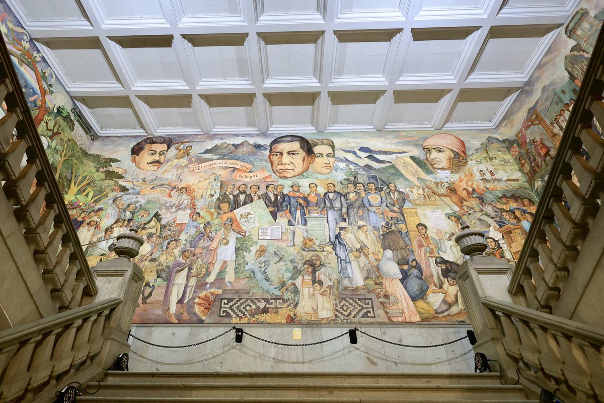 Buenos días amigas y amigos. Estamos trabajando desde muy temprano en la Casa del Pueblo, para que la transformación en Oaxaca siga floreciendo. Que tengan un excelente martes.