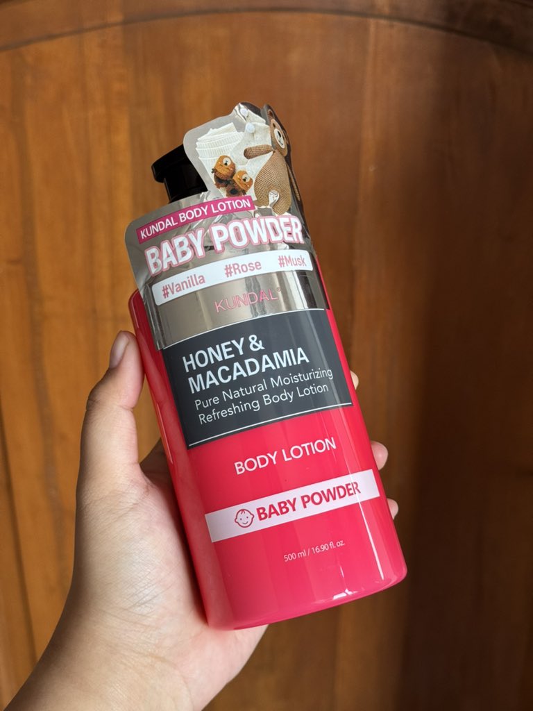 thanks to i.n stray kids &amp; haechan nct i got to know and try such a great product like kundal. 

isinya banyak… wanginya ENAKKK kaya bayi… awet… bahkan shampoonya NON SLS dan tergolong murah 🥹