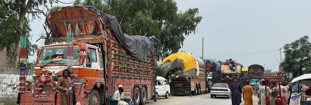 Philippa Candler فىلىبا كاندلىر (@philippaunhcr) on Twitter photo As 1 Sept rapidly approaches <a href="/UNHCRPakistan/">UNHCR Pakistan</a> is asking <a href="/GovtofPakistan/">Government of Pakistan</a> to extend the period for #Afghan refugees to return voluntarily as they are doing 👇🏼, to facilitate visas for students in universities and for other with links to 🇵🇰, and to protect those afraid to return As 1 Sept rapidly approaches <a href="/UNHCRPakistan/">UNHCR Pakistan</a> is asking <a href="/GovtofPakistan/">Government of Pakistan</a> to extend the period for #Afghan refugees to return voluntarily as they are doing 👇🏼, to facilitate visas for students in universities and for other with links to 🇵🇰, and to protect those afraid to return