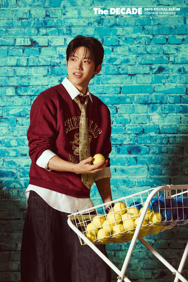 이 사진에 1년이 있다고? 어제오늘 아니고??