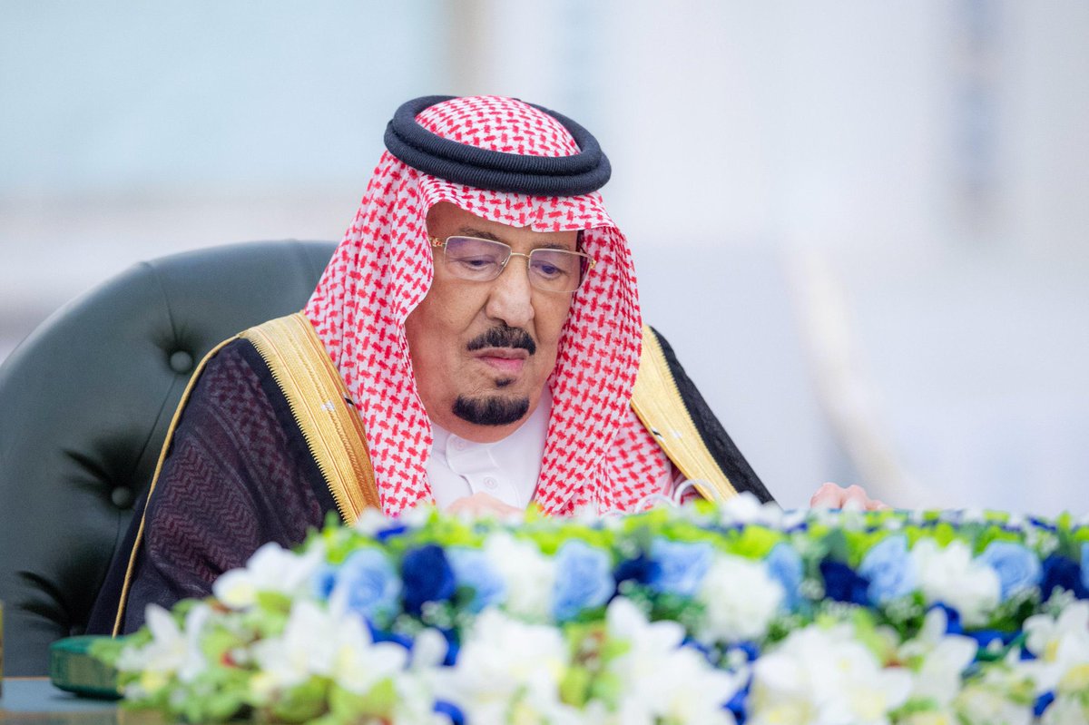 HRHMBNSALMAAN's tweet photo. #خادم_الحرمين_الشريفين يرأس جلسة #مجلس_الوزراء في جدة. https://t.co/wIk1Xl6JB3