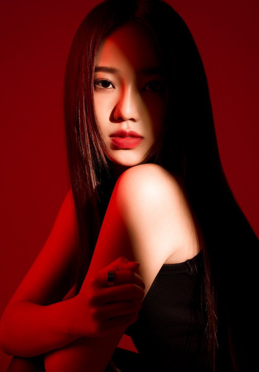 mulansssss's tweet image. 1999‘s girl🎂
#MulanSS 
#Mulan26thbirthday