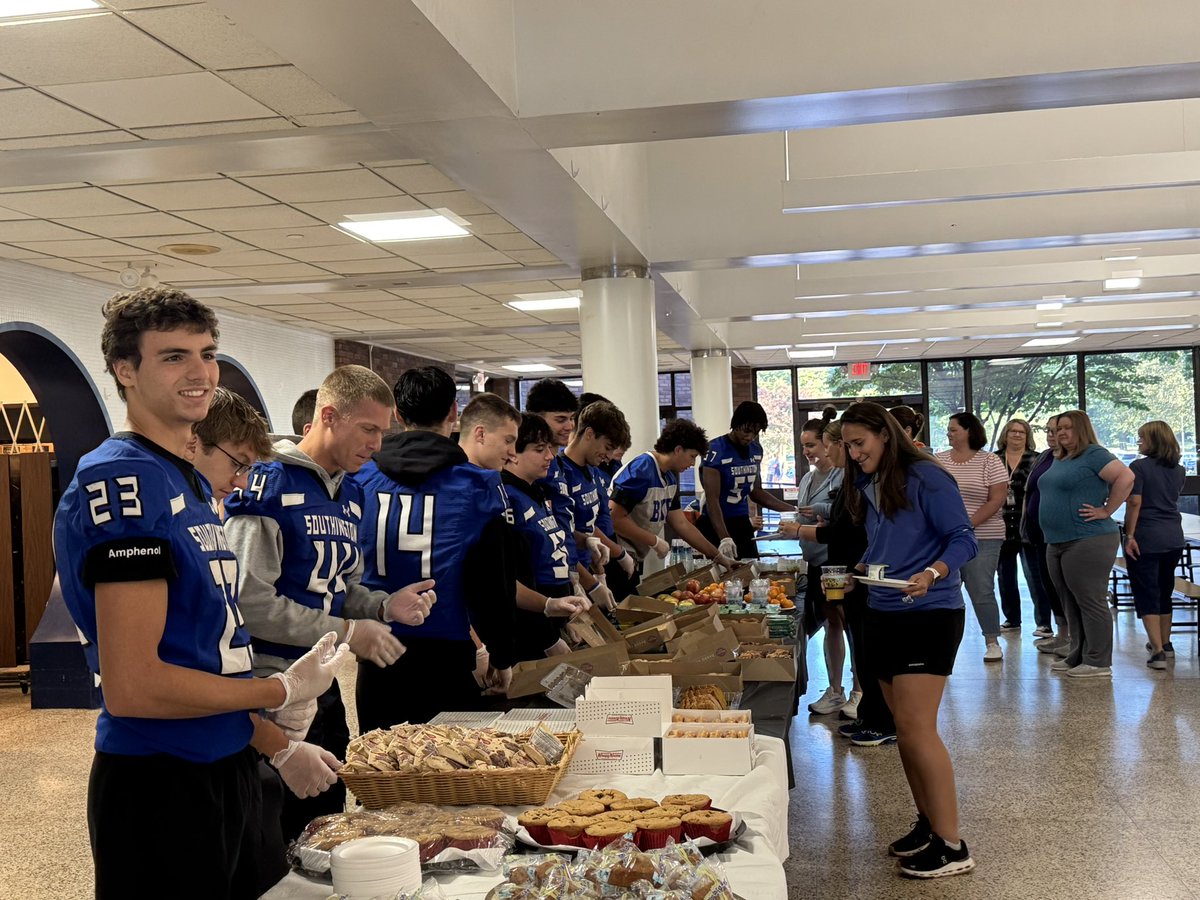 Southington Blue Knights Football tweet media