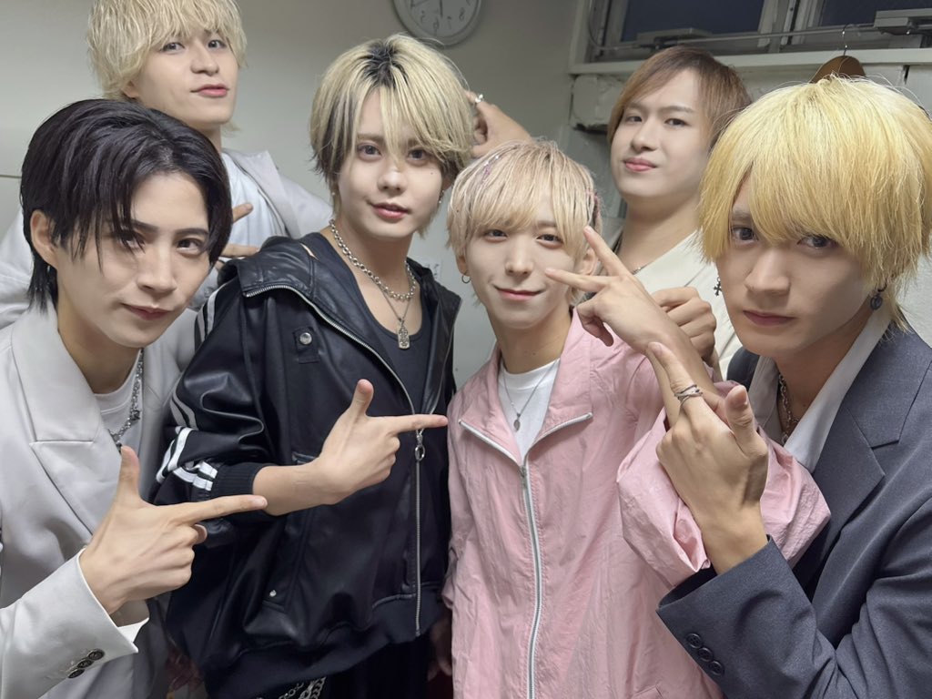 04__ruki's tweet photo. だーーーーいすきだよ!!🫶🏻

ALTᝰ✍🏻✩꙳

#わんすと #るきっ https://t.co/xJ5UMx4OG3