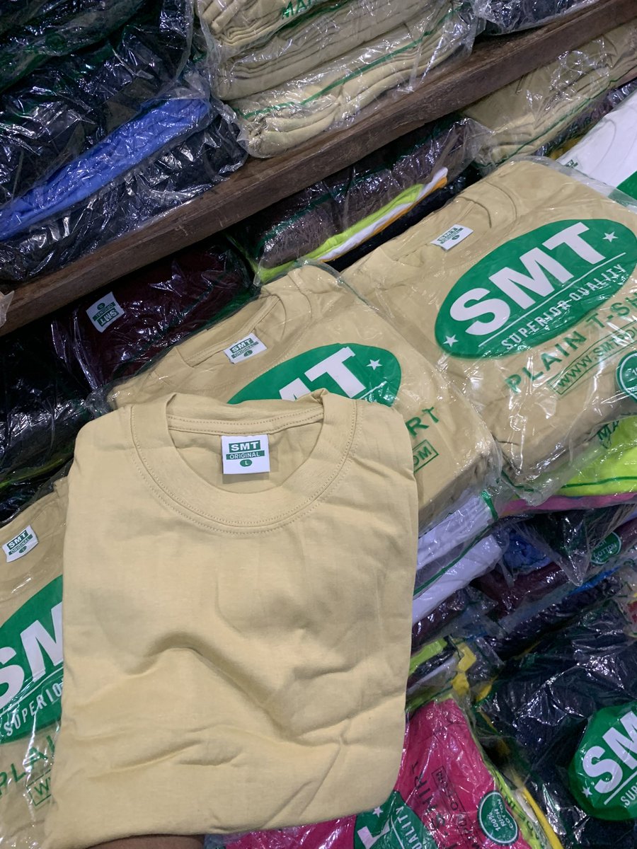 Lekzy_r's tweet image. You can get this from me for just 5k, in any color and size you want🫶🏾