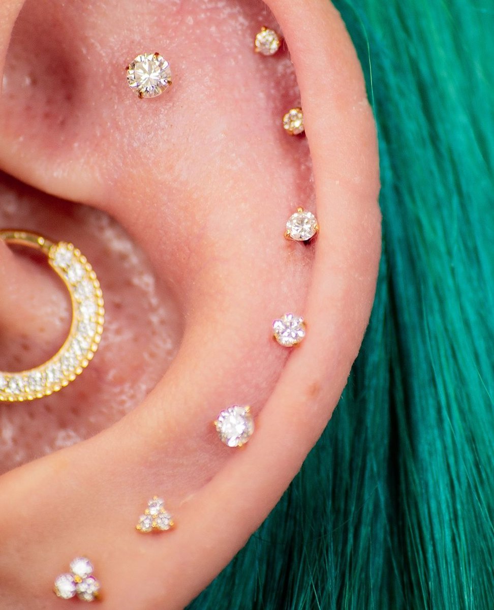Proof that elegance doesn’t have to cost the earth. Our lab grown diamonds deliver all the brilliance and sparkle of traditional stones, with a lighter footprint on the planet. Ethical, stunning and timeless.⁠
⁠
#ethical #diamonds #sparkle #piercings #earcurations