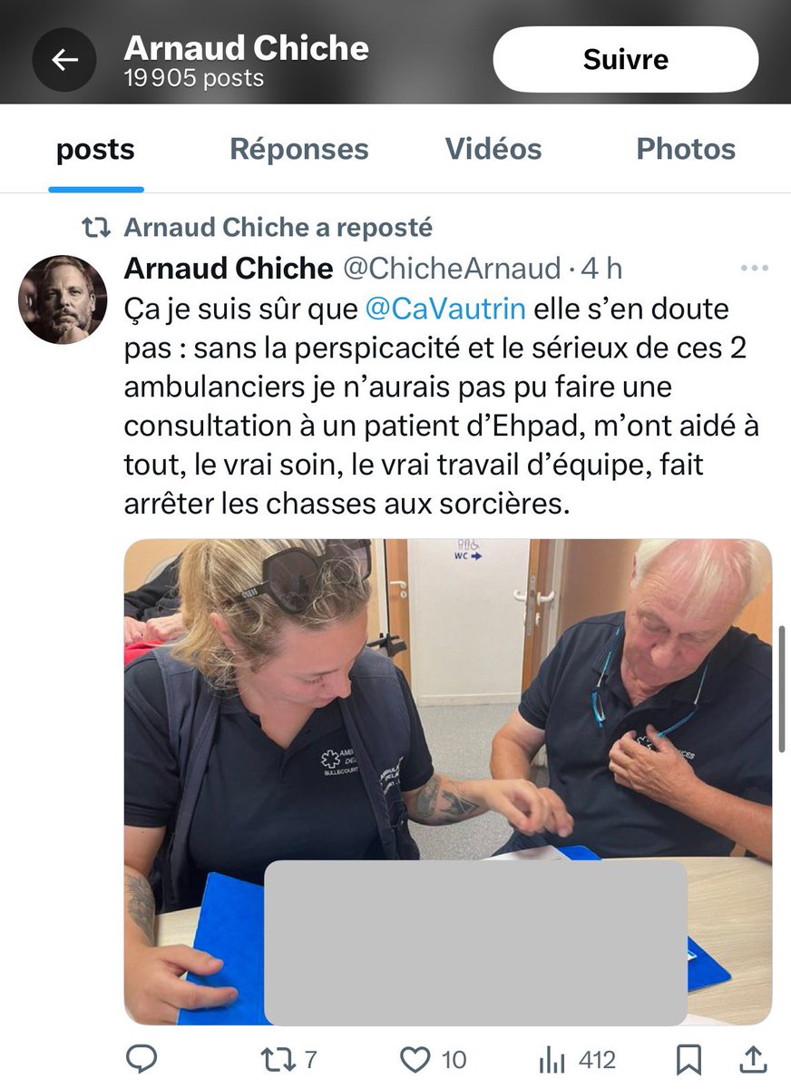 Va falloir donner des cours de respect du secret professionnel au Dr Arnaud Chiche. En regardant la photo, on voit le nom de la patiente.
Précision : c’est moi qui ai caché le dossier sur l’image.
