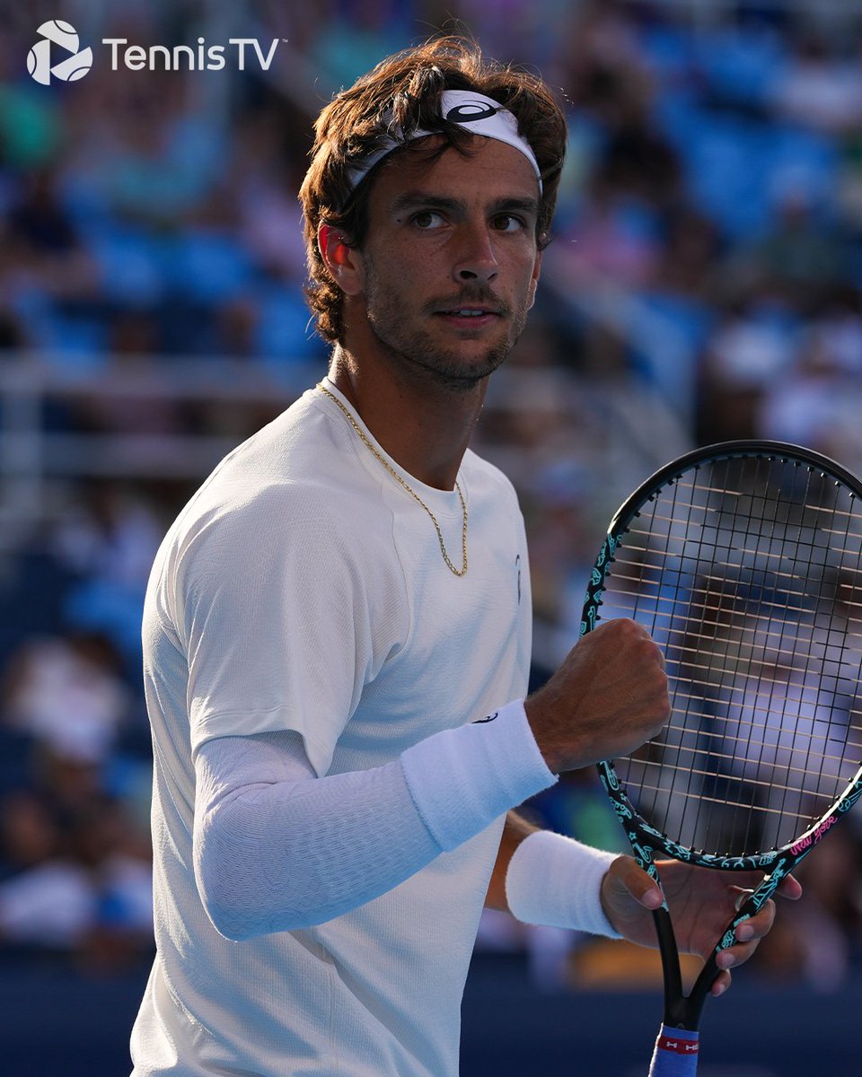 Musetti Moves 🪩 

The Italian takes out Mpetshi Perricard 6-7 6-3 6-4 6-4!

#USOpen