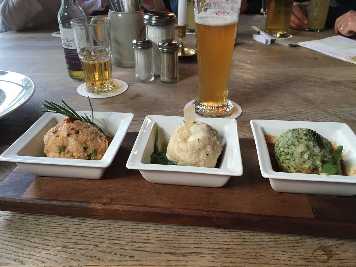 cachucha03's tweet photo. Zuletzt in München gegessen - lecker!  #dasperfektedinner https://t.co/WAEmqPMRlL