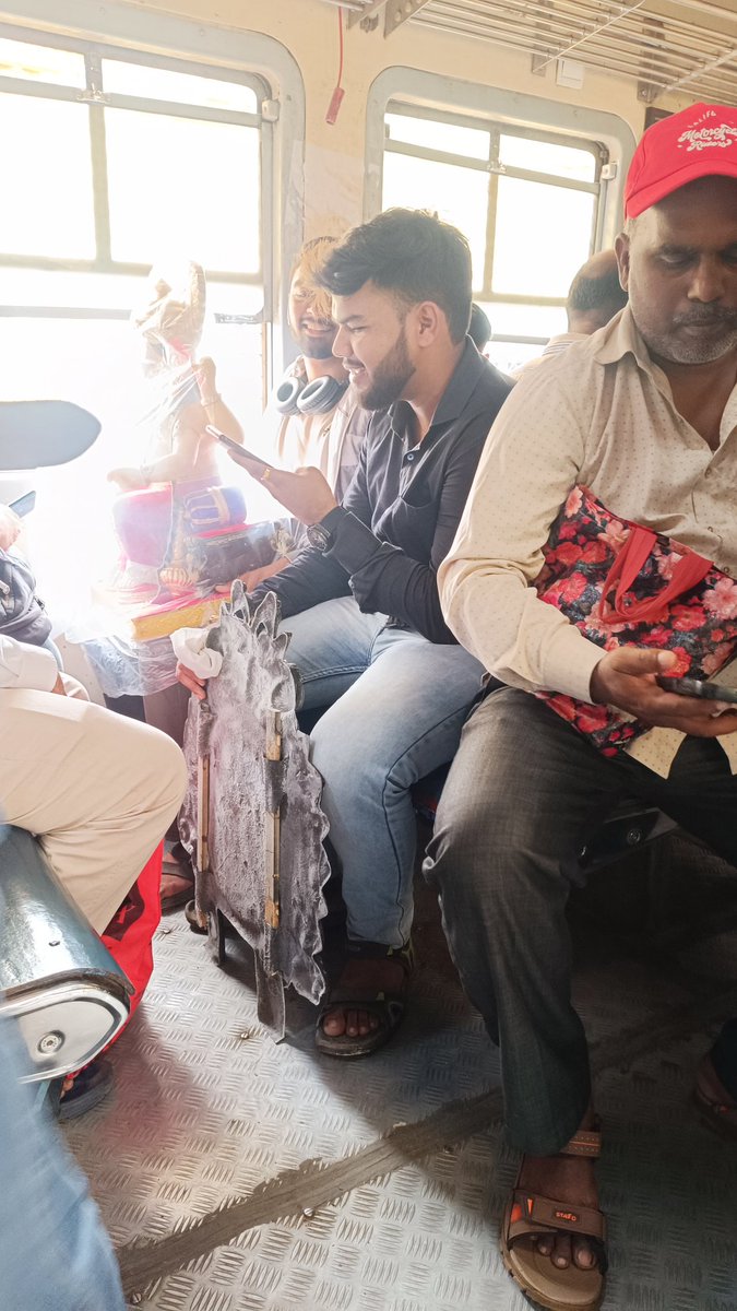 महाराष्ट्र रेल्वे प्रवासी संघटना tweet media