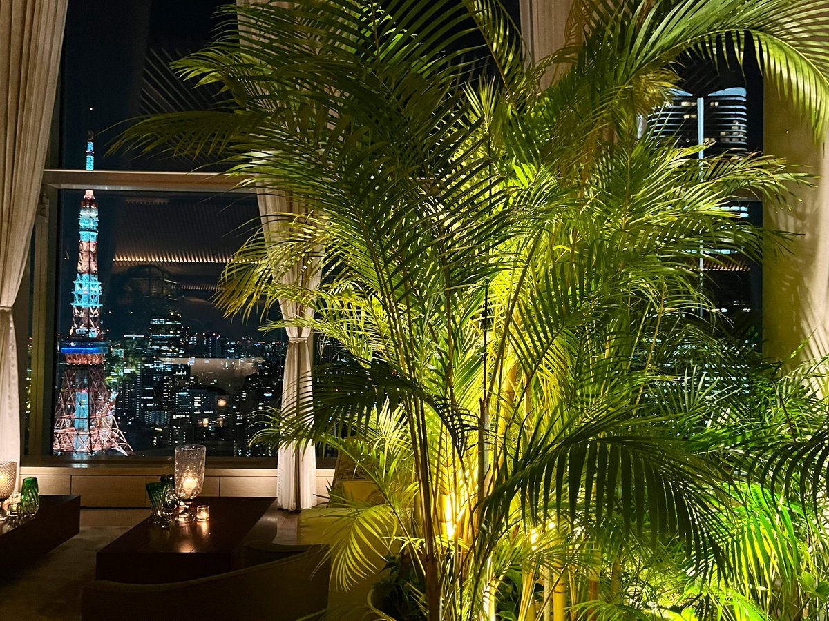 chihi29's tweet image. 美味しいお酒と空間に癒された…
ここに住みたいとまで思った🥹

#東京エディション虎ノ門 
#LobbyBar