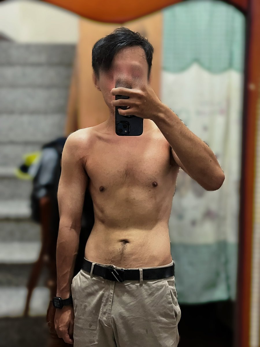 腹肌失蹤(;´༎ຶД༎ຶ`)