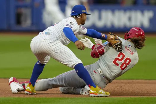 CvStep41272's tweet image. GAME 131: #Phillies(76-54) vs #Mets(69-61)
Great call by Alec Bohm!
#LGM📷 #Sports #BaseballUpdate #USA

Get more update: xily.pro/re1nd
