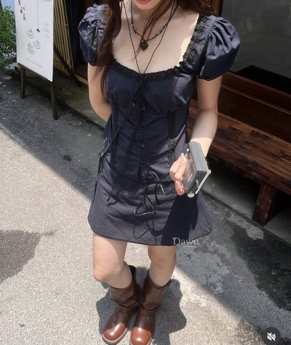 missp_mystaery's tweet image. ล่าสุดสั่งเซตน้องสีกรมมา ลองใส่แล้วสวยแบบจาบ้า หรือนี่ควรไปเวียดนามเพื่อเหมาแบรนด์นี้นะ อยากได้อีก…. ㅜㅡㅜ