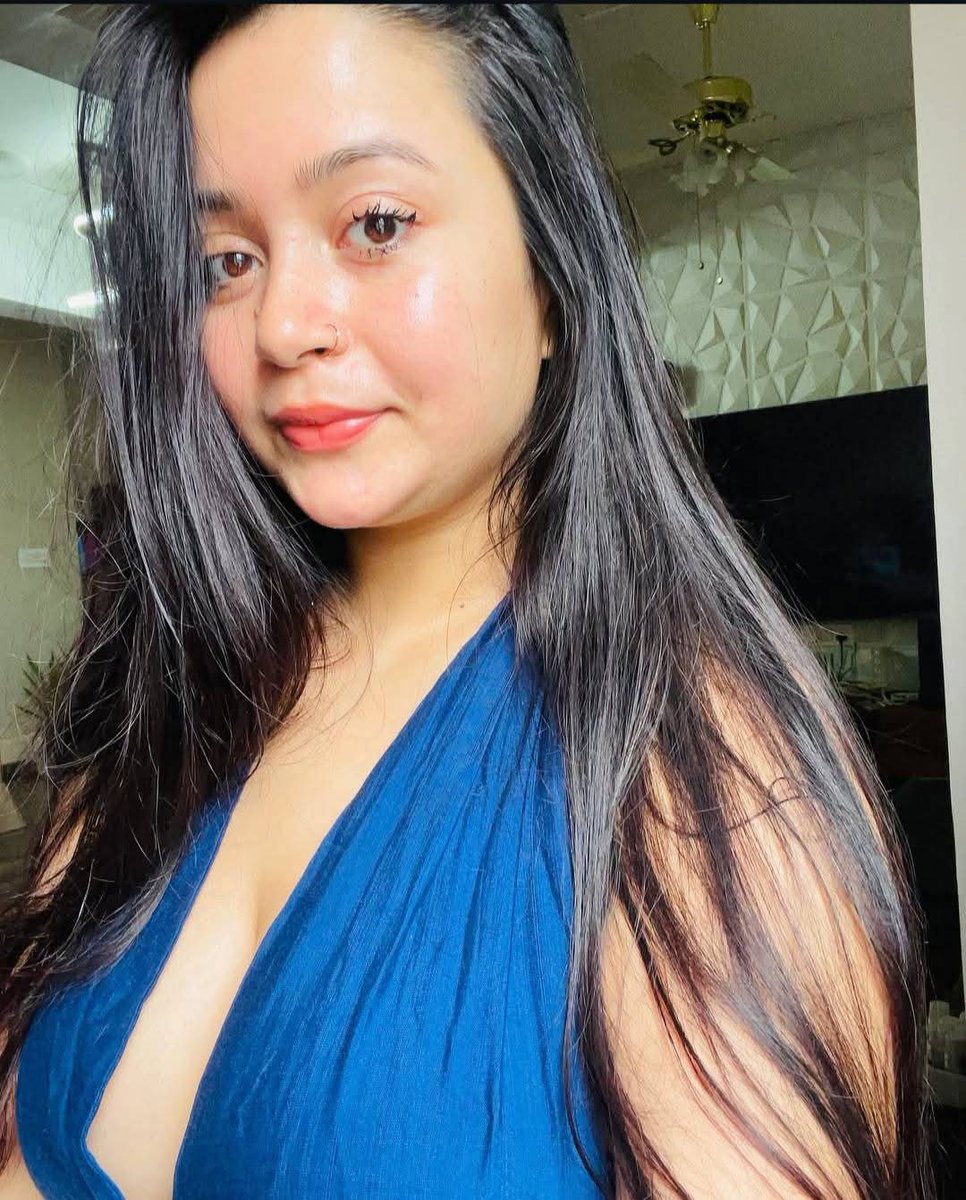 🌹✨انا  الملكة نور محمد ✨🌹
جديدة معاكم في عالم السادية 👑
🔥 الأسبوع ده خصم خاص ومحدود 🔥
على كل أنواع السيشنات:

💬 شات (سري وخصوصي)

💻 أونلاين (كام/صوت)

🤝 طبيعي في شقتي (للمهتمين)

⚡️ مميزات السيشن:
سرية تامة ✅
الحجز قبل السشين بيوم