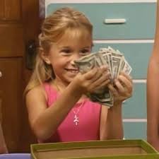 My parents always taught me that helping—even just a little—makes a difference. Every month I send them their share through BanCoppel so they can feel at ease back in MEXICO. 💌🇲🇽