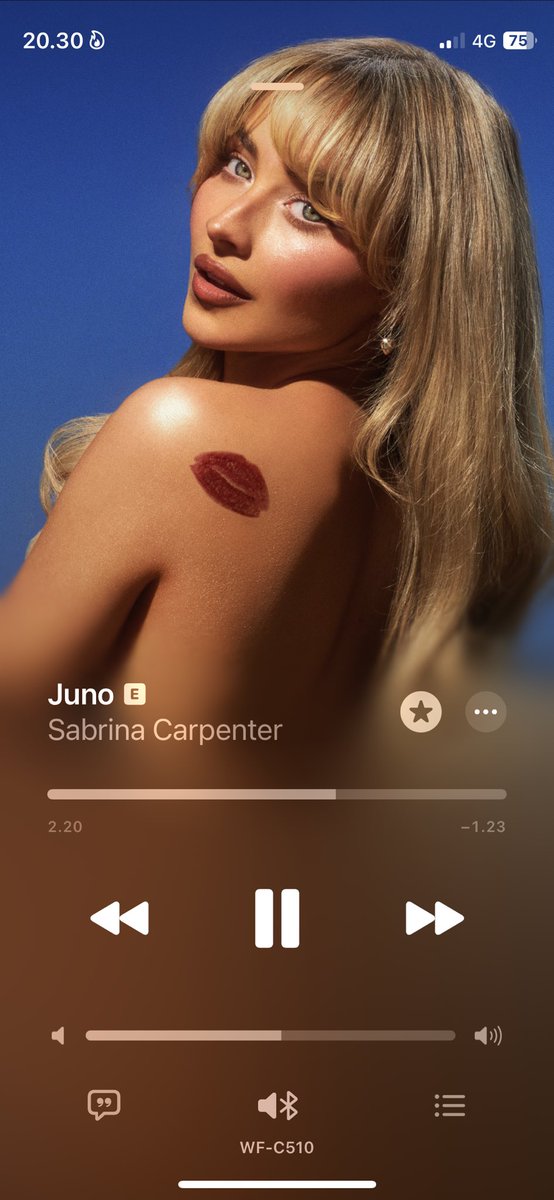alcohoolfree's tweet photo. me vs on my repeat https://t.co/AhS1fMHYga