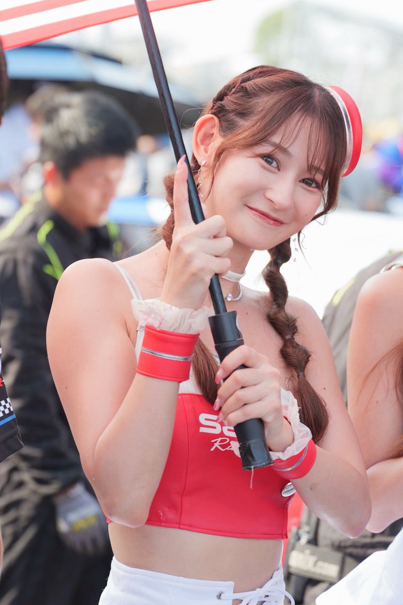 SUPERGT2025 Rd.5 鈴鹿決勝日 1枚目、GWで脇阪寿一監督にピント持っ