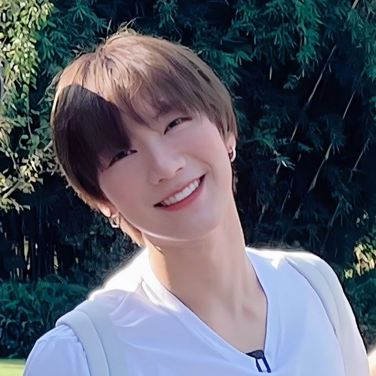 jess (@sipalingten) on Twitter photo 