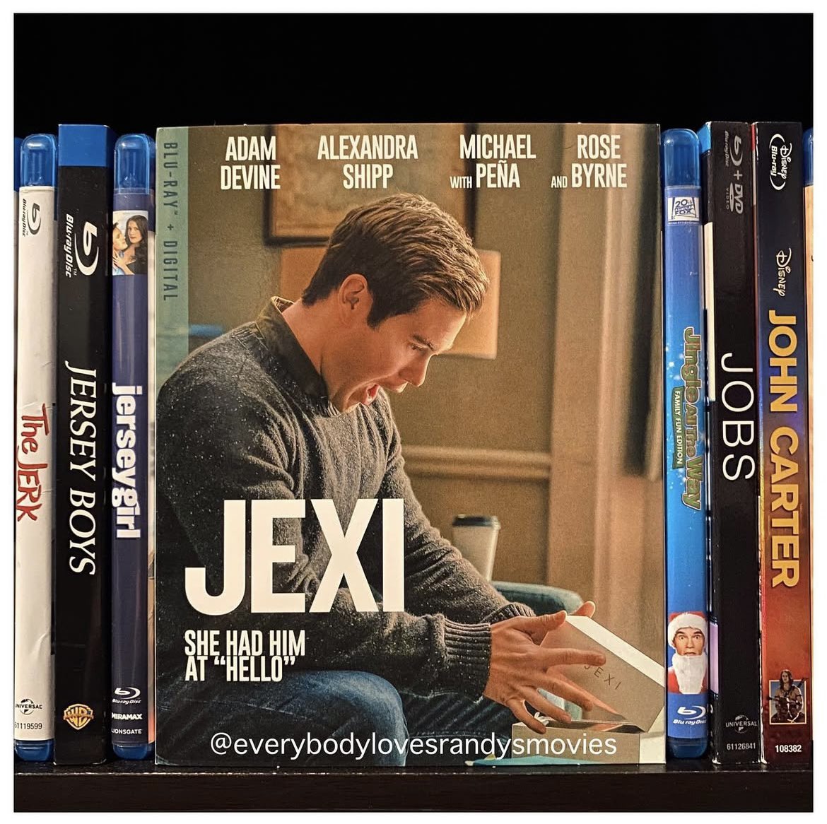 RandysMovies's tweet photo. Movie: #Jexi (2019)
Starring: #AdamDeVine #AlexandraShipp #MichaelPeña #RoseByrne #JustinHartley #RonFunches #CharlyneYi #WandaSykes #KidCudi
Directed By: #JonLucas and #ScottMoore
#BluRay
#MovieNerd
#MovieCollector
#BluRayCollection
#MovieCollection
#MovieBuff
#PhysicalMedia
#FilmTwitter📱