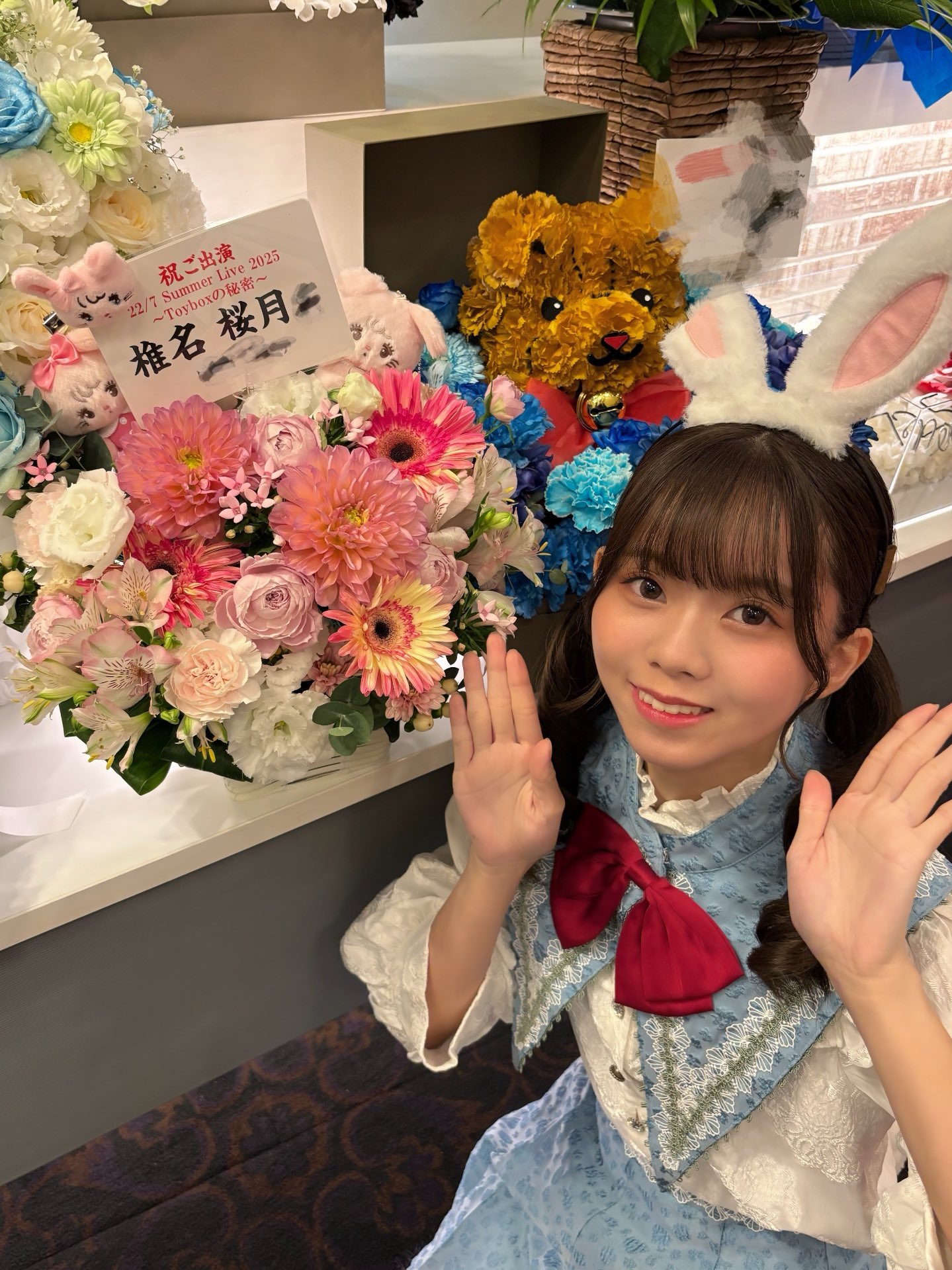椎名桜月 誕生日 チェキ ナナニジ 22/7 ナナブンノニジュウニ サイン入り 2025年最新】椎名桜月 サインの人気アイテム - メルカリ