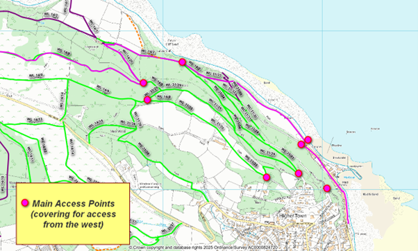 ❗️@dsfireupdates are dealing with a major fire on North Hill, Minehead above 'The Beacon' / Higher Town.
🛑PLEASE AVOID THIS AREA UNTIL FURTHER NOTICE. Footpaths are currently being closed in the vicinity including The South West Coast Path.🛑