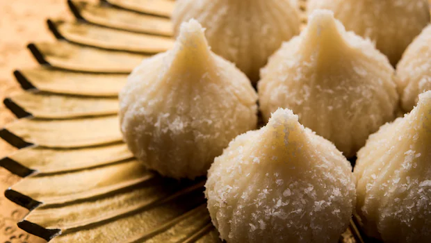 NDTVFood's tweet photo. Ganesh Chaturthi 2025: 12 Coconut Sweet Recipes That Make Every Festival More Enjoyable
https://t.co/n5bvwzKDhC
#GaneshChaturthi2025 #coconutsweets #traditionalsweets https://t.co/a9SXx4D83T