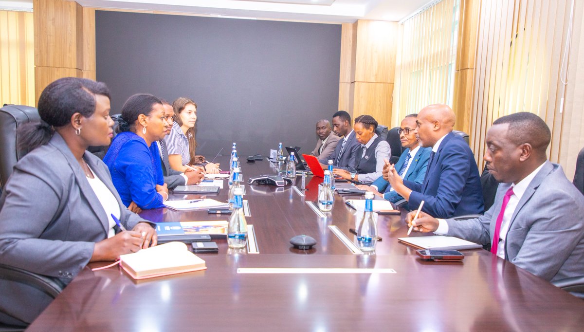 Ministry in charge of Emergency Management (@rwandaemergency) on Twitter photo Today Minister Maj. Gen. (Rtd) Albert MURASIRA together with the Minister of Justice and Attorney General Dr. <a href="/eugirashebuja1/">Dr. Emmanuel Ugirashebuja</a> and the DG <a href="/Rwandamigration/">Immigration | Rwanda</a>, ACP Lynder NKURANGA held a meeting with a @UNHCR delegation led by <a href="/mamadou_dbalde/">Mamadou Dian Balde</a>, UNHCR’s Regional Director for East & Horn Today Minister Maj. Gen. (Rtd) Albert MURASIRA together with the Minister of Justice and Attorney General Dr. <a href="/eugirashebuja1/">Dr. Emmanuel Ugirashebuja</a> and the DG <a href="/Rwandamigration/">Immigration | Rwanda</a>, ACP Lynder NKURANGA held a meeting with a @UNHCR delegation led by <a href="/mamadou_dbalde/">Mamadou Dian Balde</a>, UNHCR’s Regional Director for East & Horn