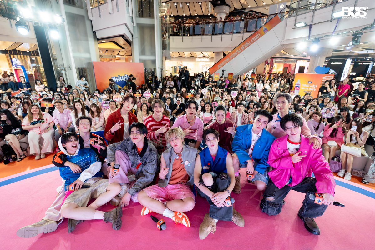 BUS because of you i shine (@bus_sonray) on Twitter photo วันนี้พวกเราสนุกมาก ๆ เลยครับ
ขอบคุณทาง <a href="/FantaThailand/">FantaThailand</a> ที่ให้พวกเราได้มาพูดคุยและร่วมกิจกรรมกับทุกคนในวันนี้นะค้าบ 🧡✨
#แฟนต้าลิ้นจี่xBUS
#FantaTH
#BUSbecauseofyouishine วันนี้พวกเราสนุกมาก ๆ เลยครับ
ขอบคุณทาง <a href="/FantaThailand/">FantaThailand</a> ที่ให้พวกเราได้มาพูดคุยและร่วมกิจกรรมกับทุกคนในวันนี้นะค้าบ 🧡✨
#แฟนต้าลิ้นจี่xBUS
#FantaTH
#BUSbecauseofyouishine