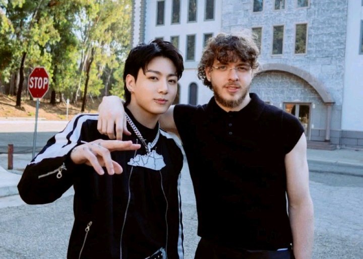 InfoJungkookBR's tweet image. 📸| ‘3D’ de Jungkook feat. Jack Harlow, é a nova capa da playlist ‘Billions Club’ no Spotify! 🥹💜

HISTORY MAKER JUNGKOOK
CONGRATULATIONS JUNGKOOK