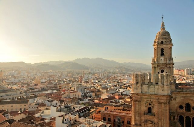 OhMyGoodGuide's tweet photo. Go to Malaga in September and enjoy good weather, fewer tourist crowds and better prices. Read the article to find all the reasons why September is the best month to visit Malaga. 👇 👇 
https://t.co/l9P6wnKntt 

#spain🇪🇸 #spaintravel #VisitSpain #TravelInspiration #Wanderlust https://t.co/5Wt2WGxPu2