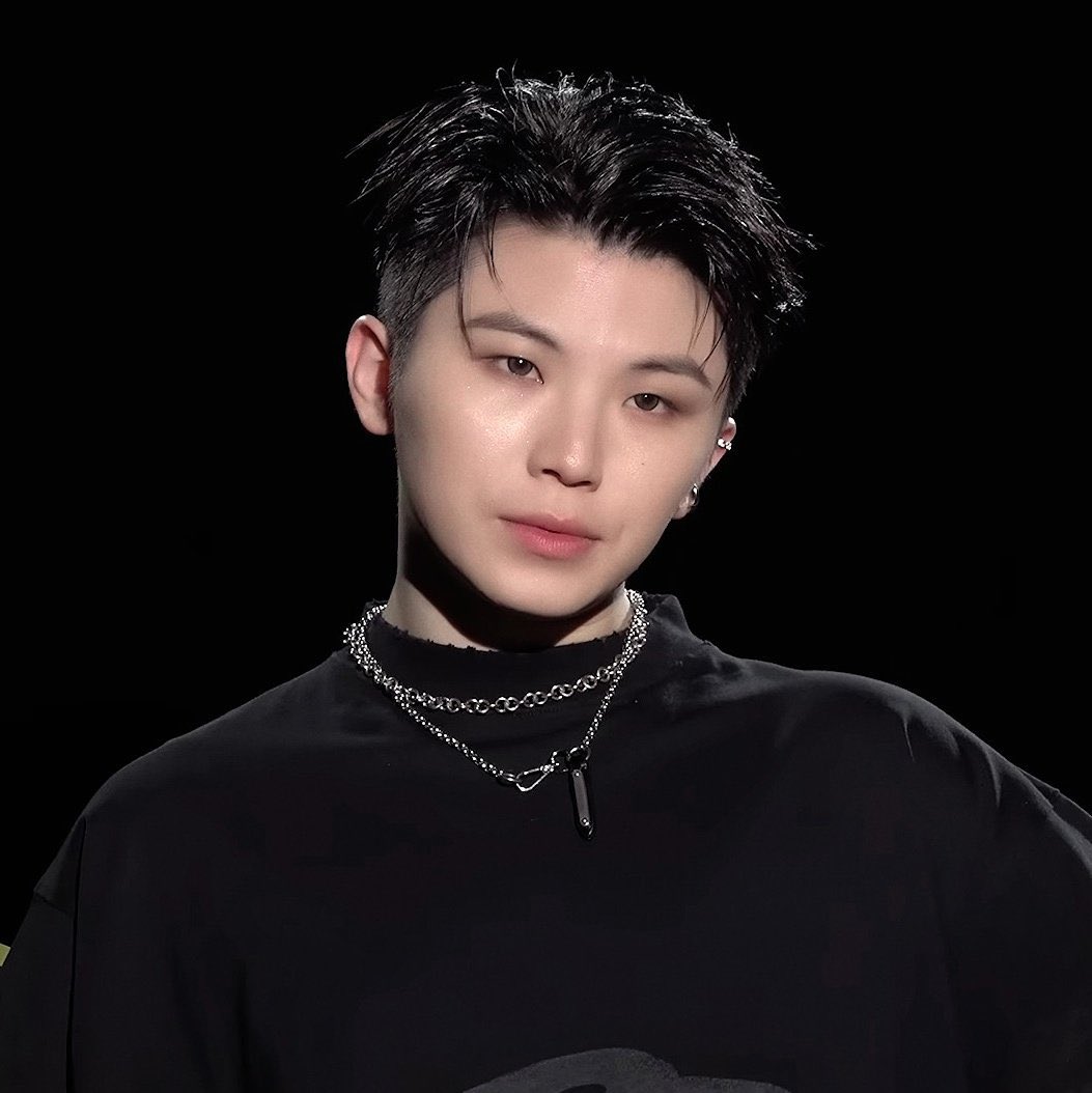 etoilesnhn's tweet image. genuinely insane .