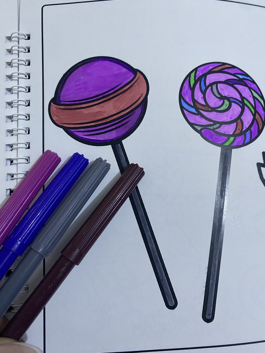 Colouring in bits 🖍️🎨🤣