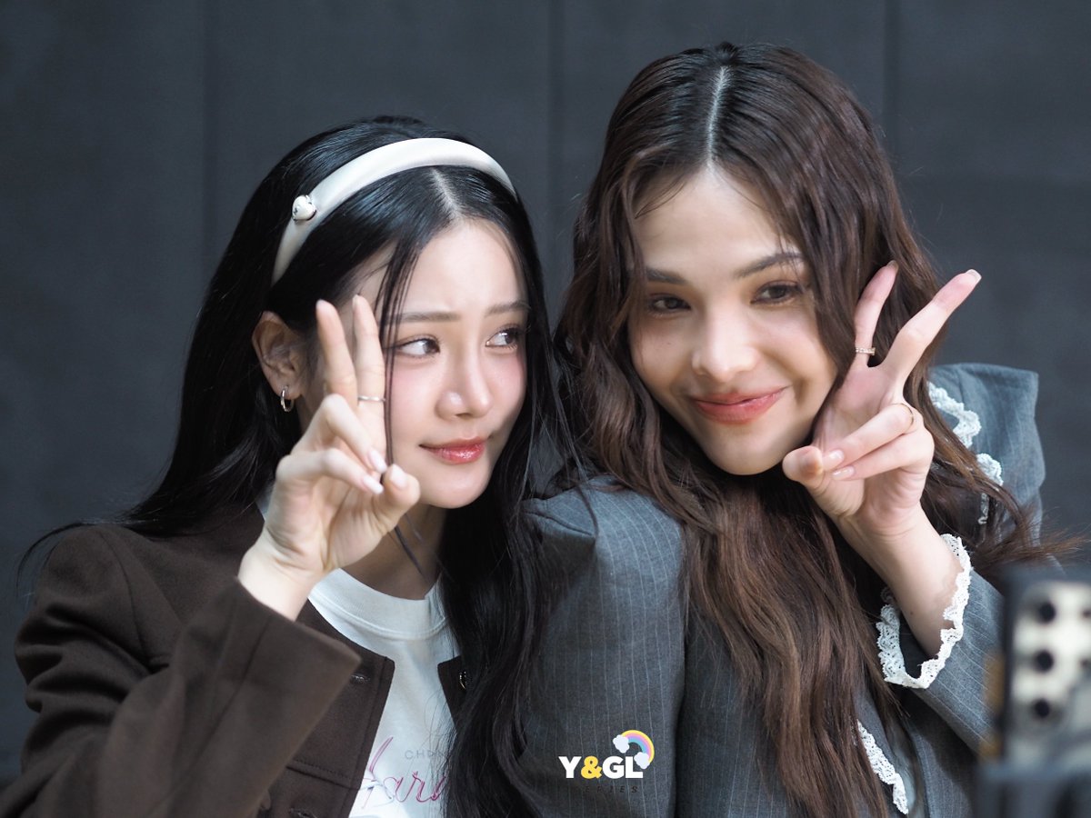 yglseries's tweet photo. Interview พร้อมแล้ว อยากดูวันไหน
วันนี้ กด 1
พรุ่งนี้ กด 2
#LMSY #lmlookmhee #sonyasaranphat #LillyBelle #ลูกหมีซอนญ่า #ลิลลี่เบลเล่ #HarmonySecret #YGLSeries https://t.co/M6JgIlx4ni