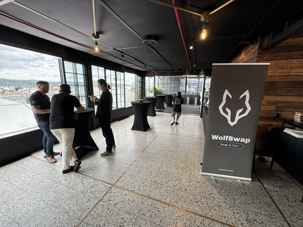 Alex🌖⃤ tweet media