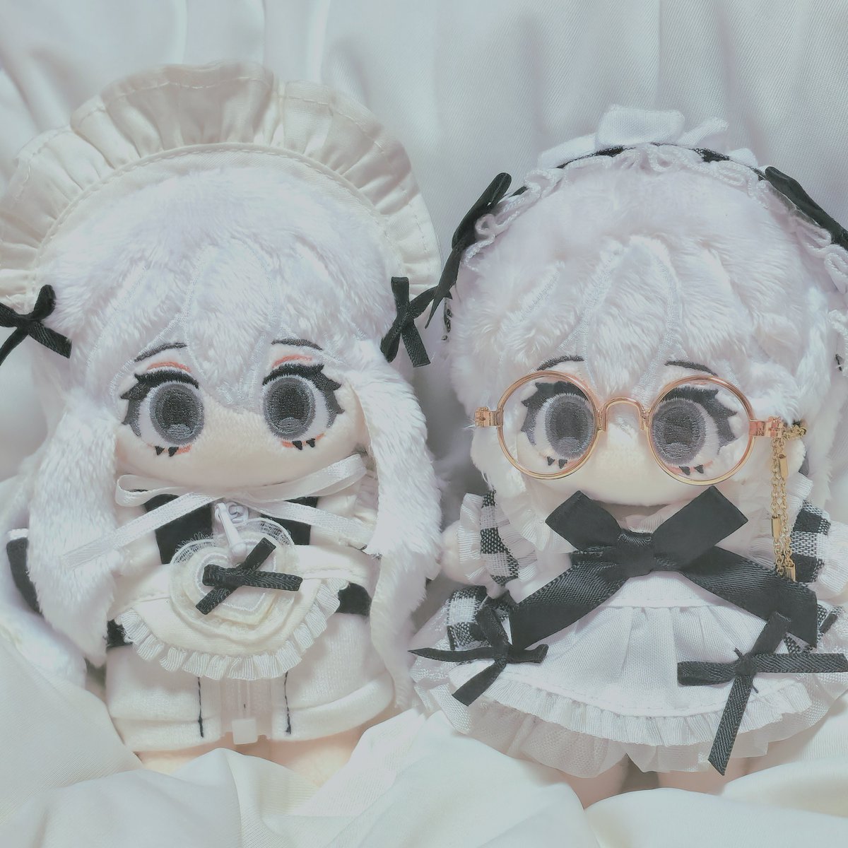 #전방_하얀_쳐다봄주의

클래식메이드 vs 져지메이드
돗치가스키🤍