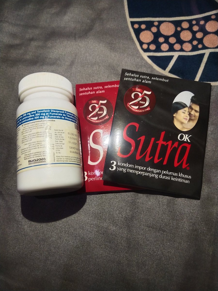 Egi_CBS's tweet photo. Ga cuman kendaraan yg punya kunci ganda, kesehatan seksual jg punya perlindungan Ganda !! Yaps .. #PrEP & #kondom , keduanya bisa km dapatkan GRATIS !!! Beuuh .. yuk ah DM / WA Egi ππ€β
#VCT #vctgratis #vctjakarta #vctbekasi #prepbekasi #free https://t.co/Fcd5PHrNfJ