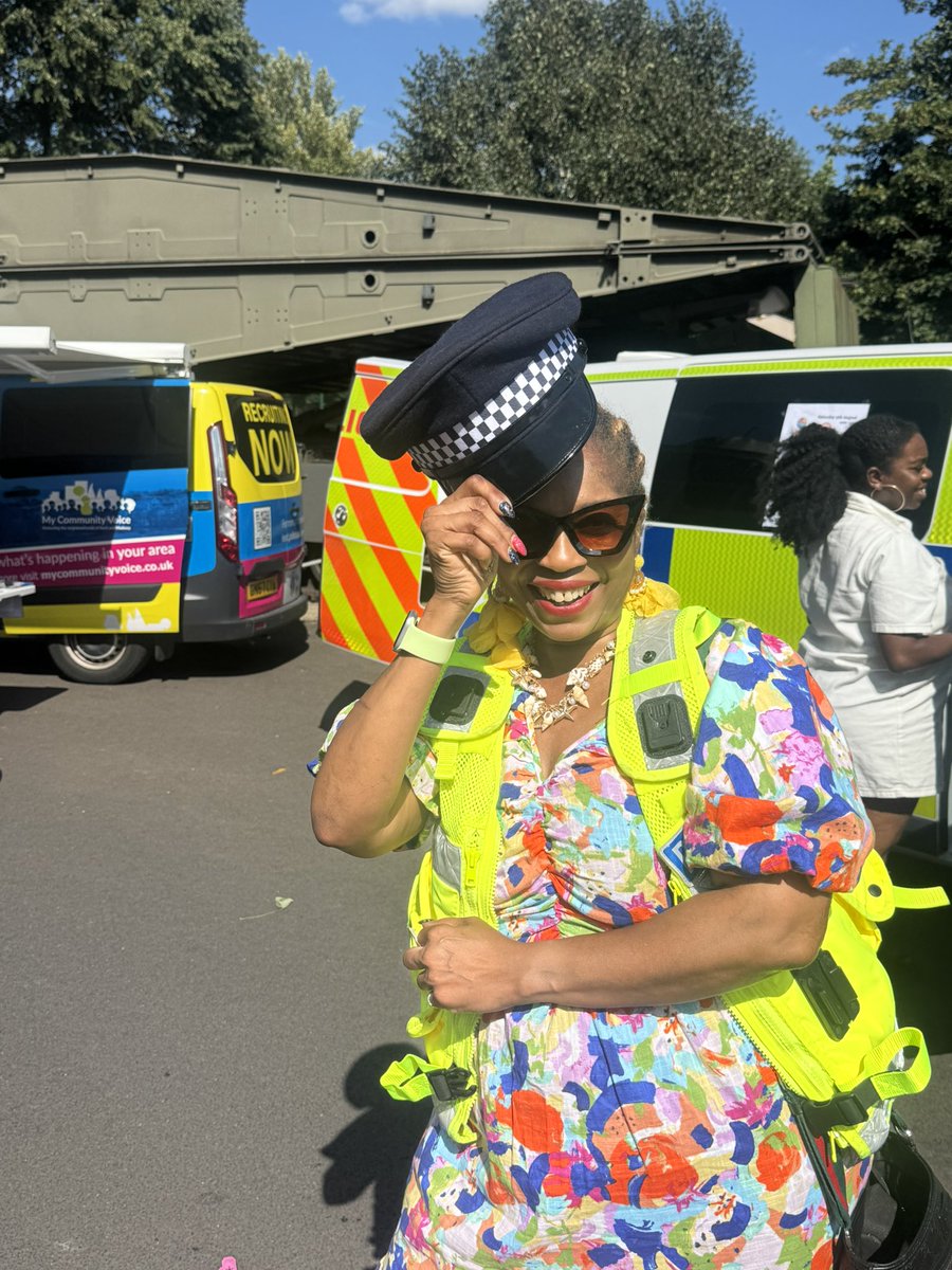 OyewusiLola's tweet image. Great to be out supporting the Kent Police Cadets today 🙌 A brilliant event celebrating our diverse communities and the importance of fairness, inclusion, and representation. Truly inspiring to see the next generation stepping up 👏

#DiversityMatters #InclusionForAll #Fairness