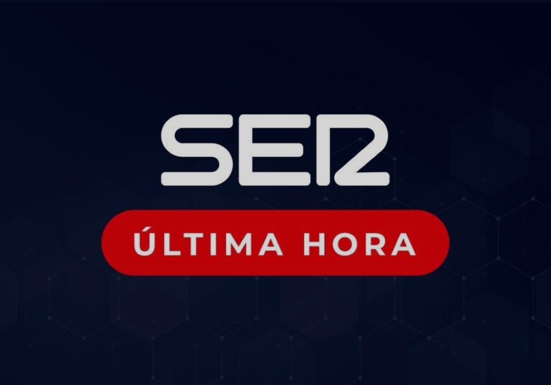 ÚLTIMA HORA | Búscase unha muller arrastrada pola corrente na praia de Lires, Cee. Outras 2 persoas, a parella e o fillo da desaparecida, lograron chegar a terra onde precisaron asistencia sanitaria. O 🚁 Helimer,  PC, GC, xunto a varios surfistas participan na busca.