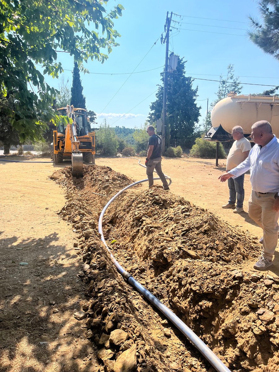 DimosNPiliou's tweet photo. Υδροδότηση του Πυροφυλακίου Νεοχωρίου – Τοποθέτηση πυροσβεστικού κρουνού @mmitzicos #DimosNotiouPiliou #MunicipalitySouthPelion #Neochori https://t.co/GFJg5Ifuul https://t.co/jIjEE1M2XX