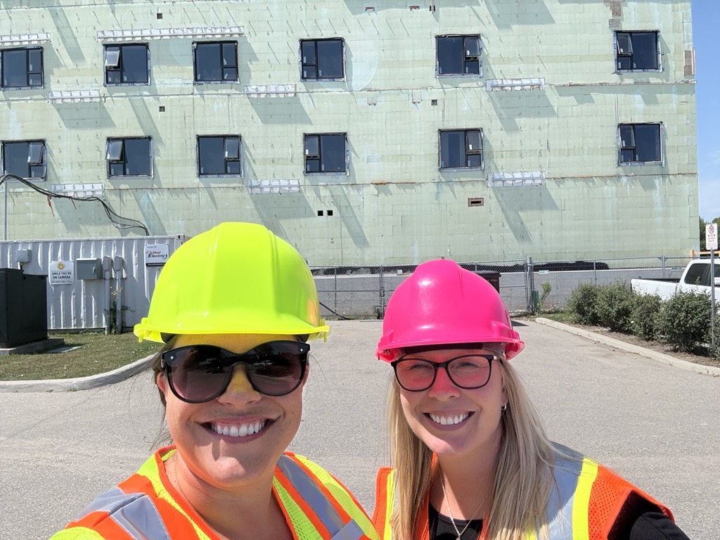 Alex &amp; Stacey visited a Long Term Care Home under construction—one of many new builds we’re proud to support. Quality care starts long before move-in day, and we’re here to help bring that vision to life. 💙
#SeasonsCare #LongTermCare #SeniorSupport #CareStartsHere