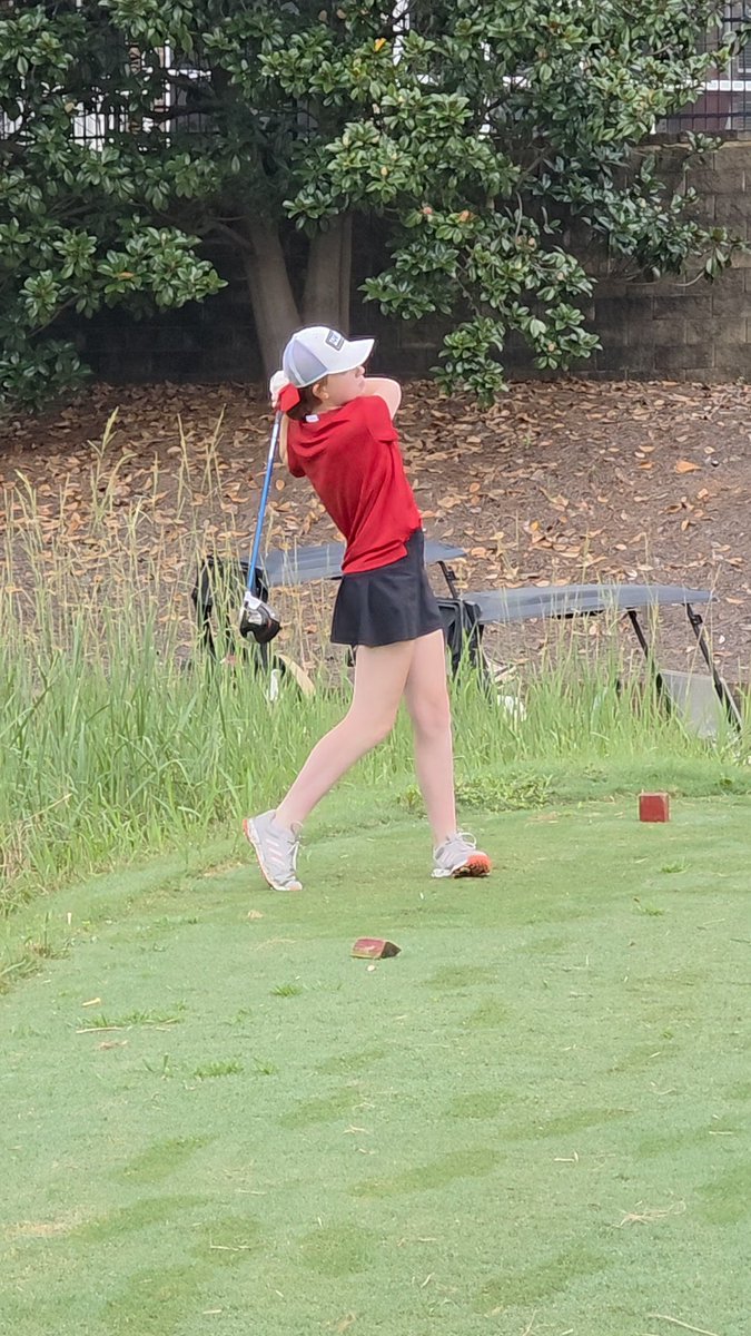 RHSLady Warrior Golf tweet media