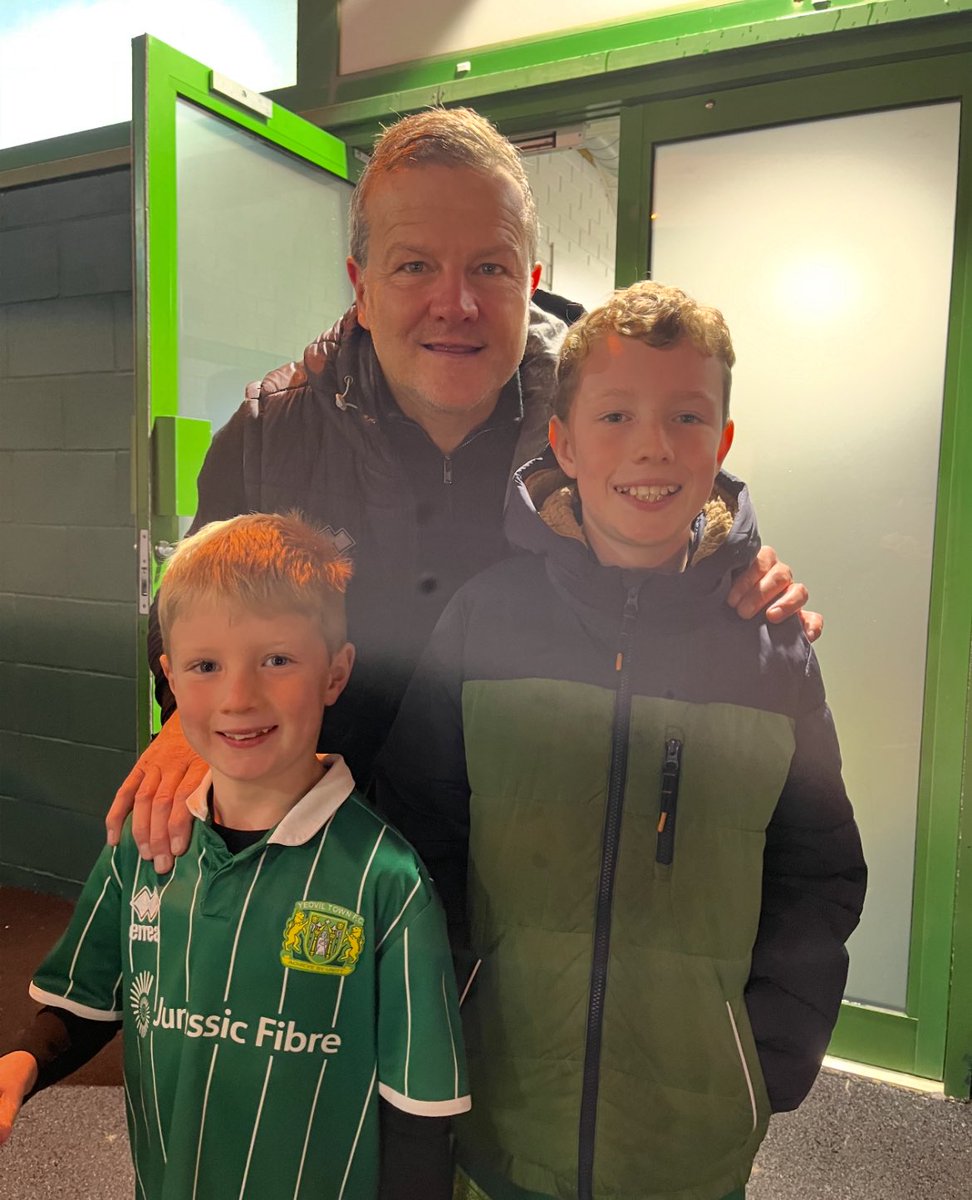 He may not be the most popular, but I can only take someone on face value. To our boys, he was first class. 🏆 🧤

Approachable, friendly and always stopped for a chat and willing to answer questions!
 
Wish him all the best for the future #ytfc #MarkCooper #NonLeague