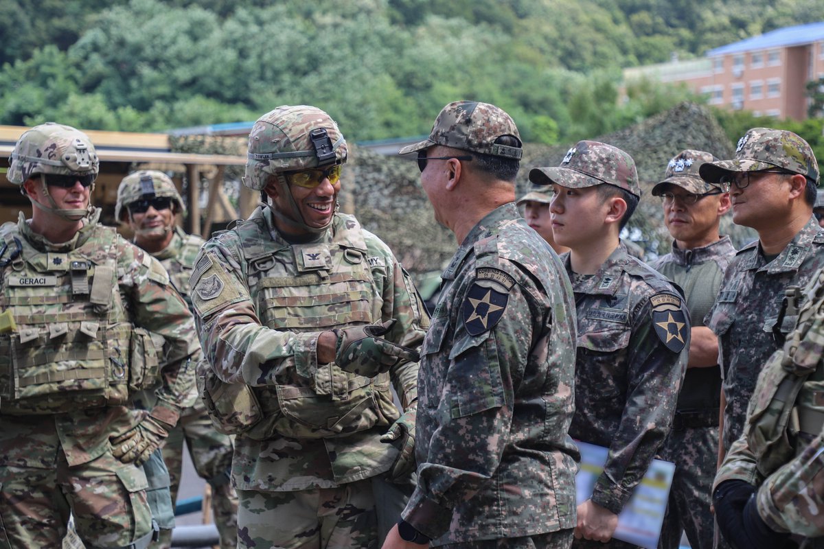 #ICYMI Ulchi Freedom Shield 25 kicked off to strengthen the 🇺🇸-🇰🇷 alliance and readiness across all domains, including space, enhancing joint and combined operations and regional security.
👉tinyurl.com/2m5xye28
