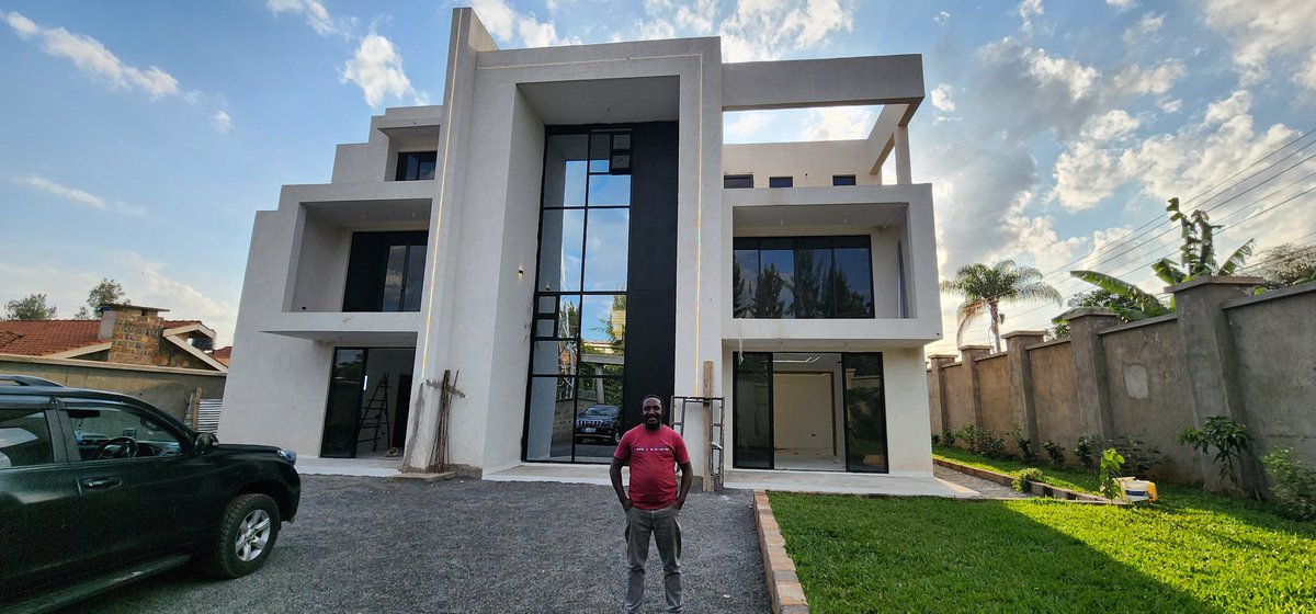We hope to hand over this one this year.
We build dreams.
#jenganyumbastandard