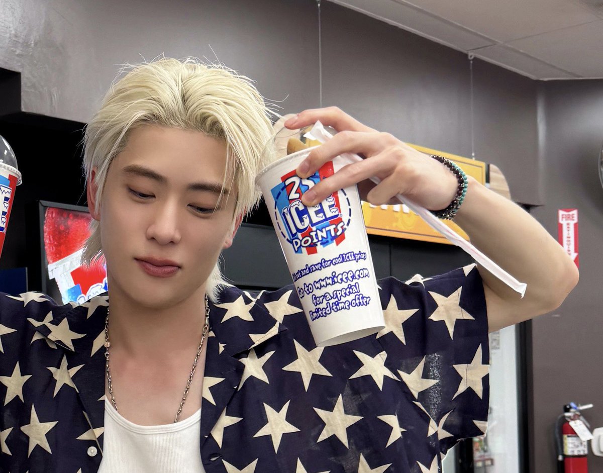 มึงๆๆๆ กุว่าไม่เล่นละ แจเตนล์มีไรจะบอกแม่ป้ะ