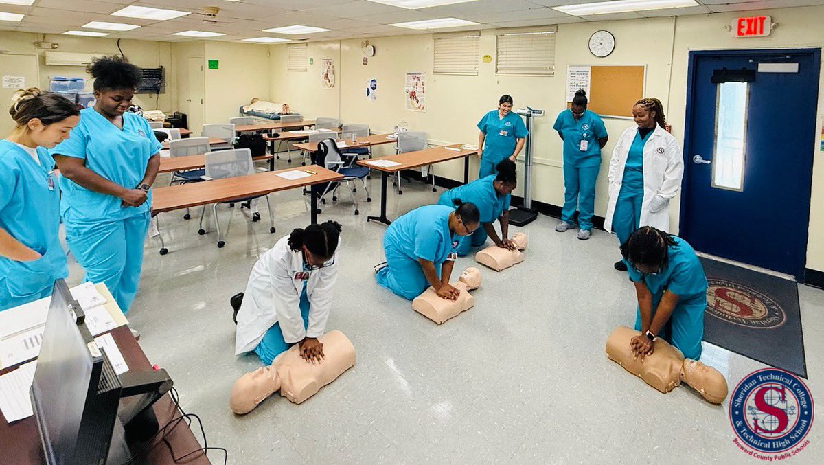 Sheridan_Tech's tweet image. It’s CPR day for our Surgical Technology students .❤️🩺 #SheridanTech #SurgicalTechnology