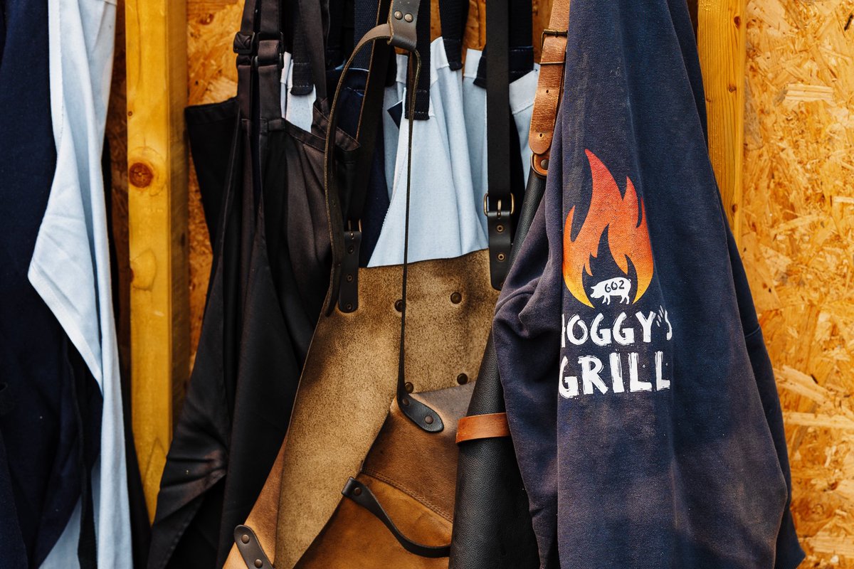 🔥Inside Hoggy’s Grill🔥

We’re all about great food, good vibes, stunning views across Rutland Water &amp; excellent company. Learn new skills, refine BBQ techniques &amp; enjoy local drinks from our bar 🍻

Find out more via link in bio 👆🏻

#hoggysgrill #bbqschool #rutlandwater