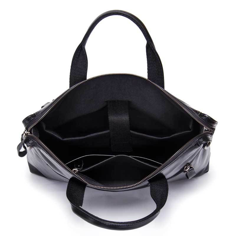 UnicunShop's tweet image. Ditch the dad-bag &amp;amp; upgrade your look! 😎 This Leather Messenger Business Briefcase is sleek, spacious, &amp;amp; ready to hold all your essentials.  unicun.com/product/leathe… #mensbusiness #leatherbriefcase #workstyle