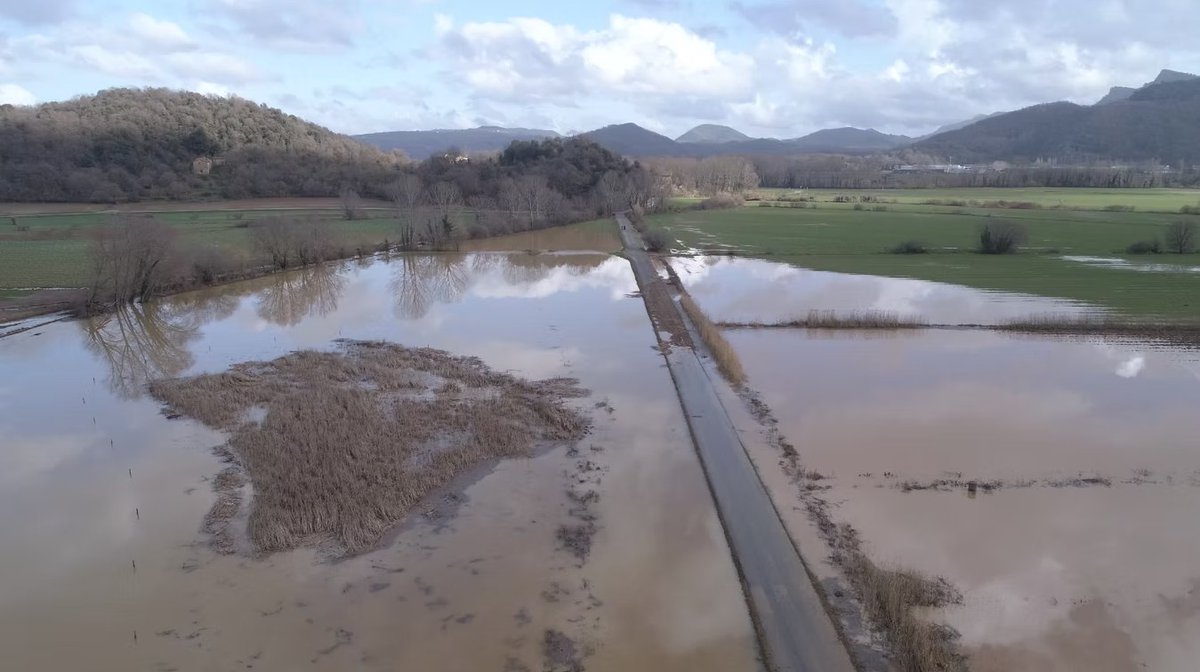 Inst. of Environmental Assessment & Water Research (@idaea_csic) on Twitter photo El projecte ha estat liderat pel <a href="/cst_terr/">CST</a>, amb l’estudi científic de <a href="/nrams_csic/">nrams</a>, i ha comptat amb la col·laboració institucional del <a href="/CCGarrotxa/">Consell Comarcal de la Garrotxa</a> i del Consorci de Medi Ambient i Salut Pública de la Garrotxa (SIGMA), amb el finançament de la <a href="/FBiodiversidad/">Fundación Biodiversidad</a> El projecte ha estat liderat pel <a href="/cst_terr/">CST</a>, amb l’estudi científic de <a href="/nrams_csic/">nrams</a>, i ha comptat amb la col·laboració institucional del <a href="/CCGarrotxa/">Consell Comarcal de la Garrotxa</a> i del Consorci de Medi Ambient i Salut Pública de la Garrotxa (SIGMA), amb el finançament de la <a href="/FBiodiversidad/">Fundación Biodiversidad</a>